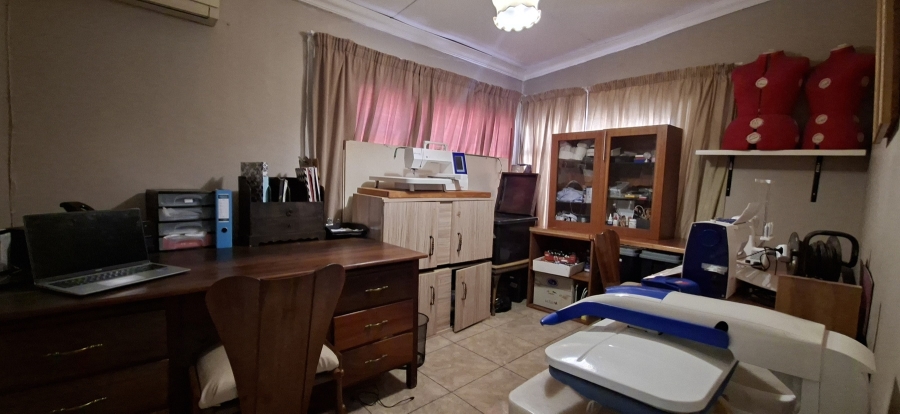 3 Bedroom Property for Sale in Parys Free State